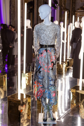 Fotoservizio/FW 19-20/WOMEN/PRESENTAZIONE/VGRASS STUDIO/DP2/15