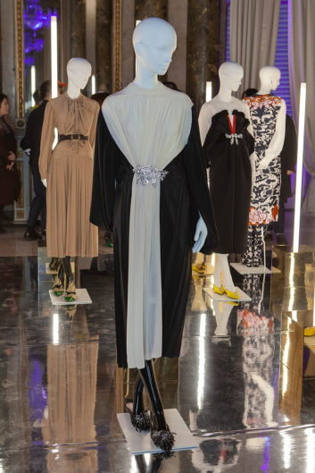 Fotoservizio/FW 19-20/WOMEN/PRESENTAZIONE/VGRASS STUDIO/DP2/32