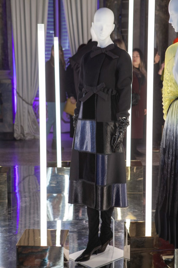 Fotoservizio/FW 19-20/WOMEN/PRESENTAZIONE/VGRASS STUDIO/DP2/35