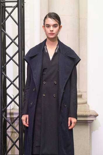 Fotoservizio/FW 19-20/WOMEN/PRESENTAZIONE/SALDARINI/DP2/12