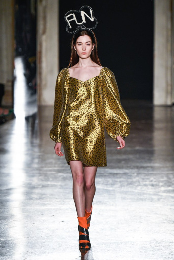 Fotoservizio/FW 19-20/WOMEN/SFILATA/ULTRÀCHIC/DP2/1