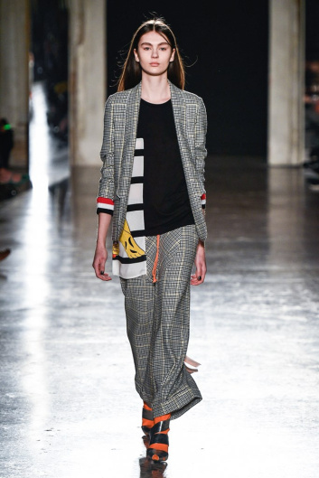 Fotoservizio/FW 19-20/WOMEN/SFILATA/ULTRÀCHIC/DP2/4