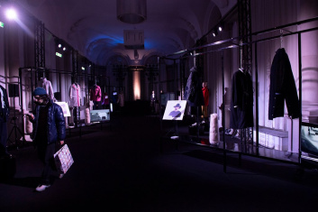 Fotoservizio/FW 19-20/WOMEN/PRESENTAZIONE/SALDARINI/DP2/32