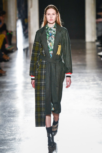 Fotoservizio/FW 19-20/WOMEN/SFILATA/ULTRÀCHIC/DP2/11