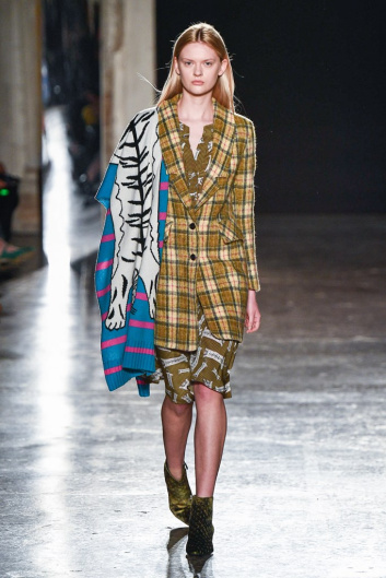 Fotoservizio/FW 19-20/WOMEN/SFILATA/ULTRÀCHIC/DP2/7