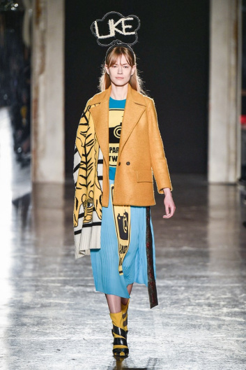Fotoservizio/FW 19-20/WOMEN/SFILATA/ULTRÀCHIC/DP2/23