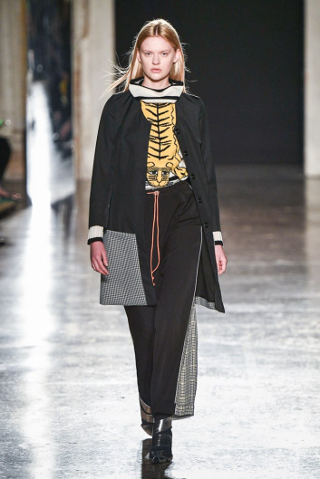 Fotoservizio/FW 19-20/WOMEN/SFILATA/ULTRÀCHIC/DP2/32
