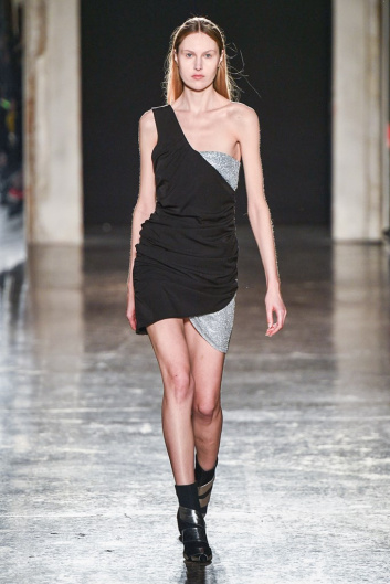 Fotoservizio/FW 19-20/WOMEN/SFILATA/ULTRÀCHIC/DP2/36