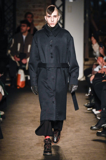 Fotoservizio/FW 19-20/WOMEN/SFILATA/ALEXANDRA MOURA/DP2/1