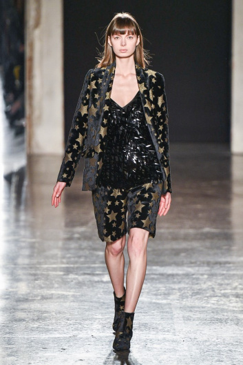 Fotoservizio/FW 19-20/WOMEN/SFILATA/ULTRÀCHIC/DP2/38
