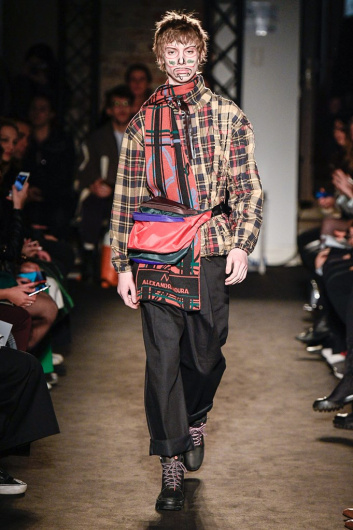 Fotoservizio/FW 19-20/WOMEN/SFILATA/ALEXANDRA MOURA/DP2/10