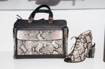 Fotoservizio/SS 2016/WOMEN/ROBERTO BOTTICELLI/DP2/37