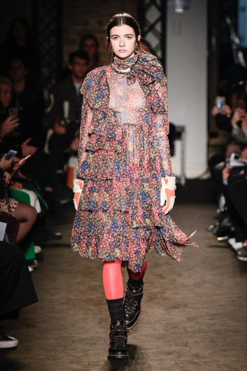 Fotoservizio/FW 19-20/WOMEN/SFILATA/ALEXANDRA MOURA/DP2/10
