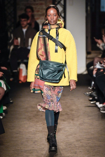 Fotoservizio/FW 19-20/WOMEN/SFILATA/ALEXANDRA MOURA/DP2/7