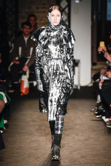 Fotoservizio/FW 19-20/WOMEN/SFILATA/ALEXANDRA MOURA/DP2/16