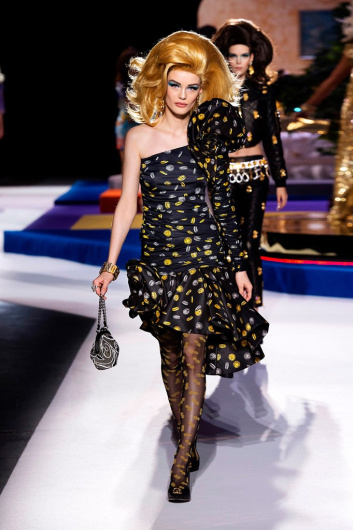 Fotoservizio/FW 19-20/WOMEN/SFILATA/MOSCHINO/DP2/8