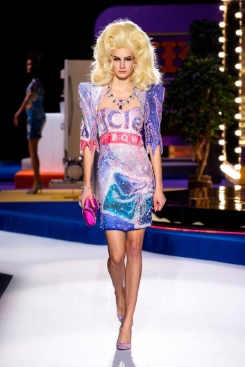 Fotoservizio/FW 19-20/WOMEN/SFILATA/MOSCHINO/DP2/10