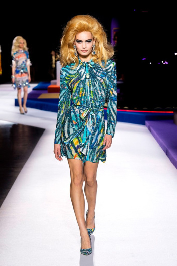 Fotoservizio/FW 19-20/WOMEN/SFILATA/MOSCHINO/DP2/13