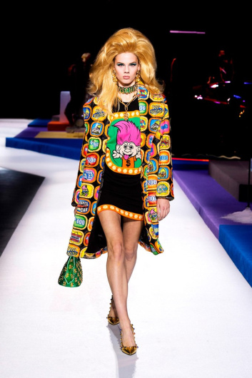 Fotoservizio/FW 19-20/WOMEN/SFILATA/MOSCHINO/DP2/50