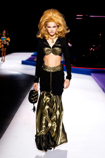 Fotoservizio/FW 19-20/WOMEN/SFILATA/MOSCHINO/DP2/45