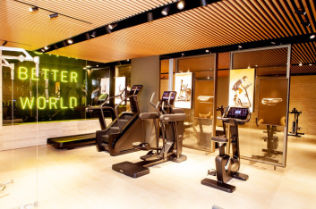 Fotoservizio/SS 2019/DESIGN/ALTRO_EVENTO/TECHNOGYM/DP2/18