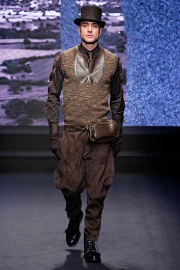 Fotoservizio/FW 19-20/MEN/SFILATA/DAKS/DP2/1