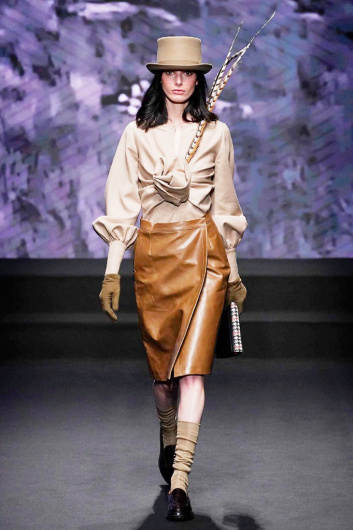 Fotoservizio/FW 19-20/MEN/SFILATA/DAKS/DP2/0