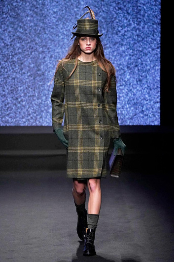 Fotoservizio/FW 19-20/MEN/SFILATA/DAKS/DP2/1
