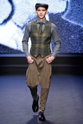Fotoservizio/FW 19-20/MEN/SFILATA/DAKS/DP2/2