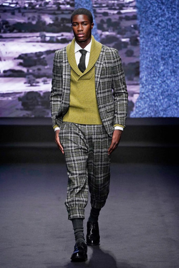 Fotoservizio/FW 19-20/MEN/SFILATA/DAKS/DP2/2
