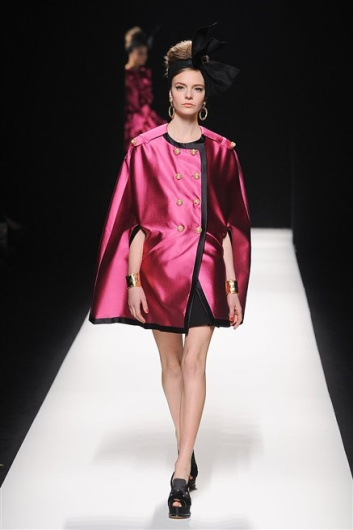 Fotoservizio/FW 2012-2013/WOMEN/MOSCHINO/44