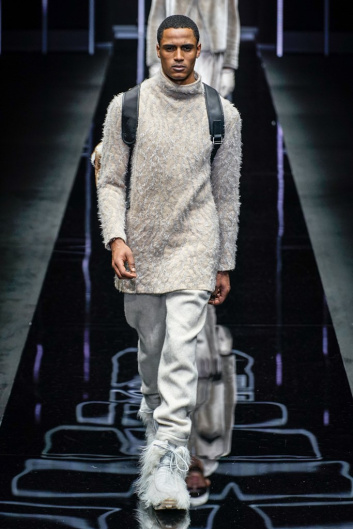 Fotoservizio/FW 19-20/MEN/SFILATA/EMPORIO ARMANI/DP2/7