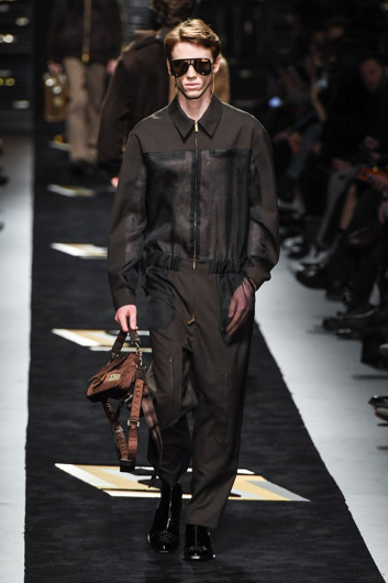 Fotoservizio/FW 19-20/MEN/SFILATA/FENDI/DP2/12