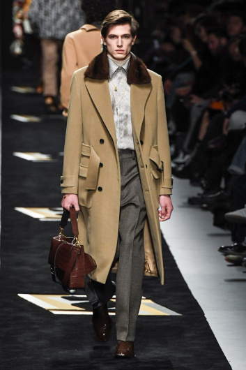 Fotoservizio/FW 19-20/MEN/SFILATA/FENDI/DP2/18