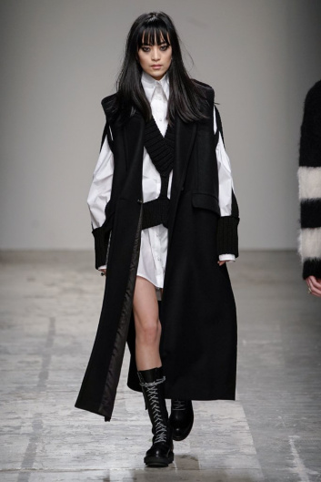 Fotoservizio/FW 19-20/MEN/SFILATA/ISABEL BENENATO/DP2/4