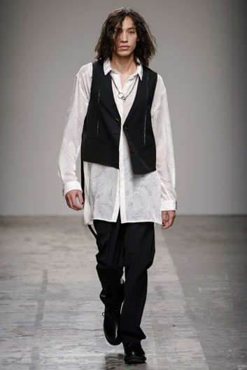 Fotoservizio/FW 19-20/MEN/SFILATA/ISABEL BENENATO/DP2/1