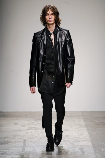 Fotoservizio/FW 19-20/MEN/SFILATA/ISABEL BENENATO/DP2/3