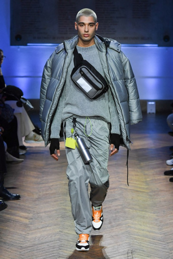Fotoservizio/FW 19-20/MEN/SFILATA/NUMERO 00/DP2/0