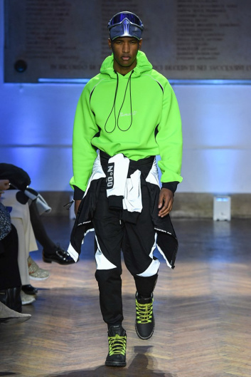 Fotoservizio/FW 19-20/MEN/SFILATA/NUMERO 00/DP2/1