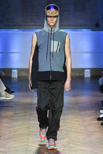 Fotoservizio/FW 19-20/MEN/SFILATA/NUMERO 00/DP2/3
