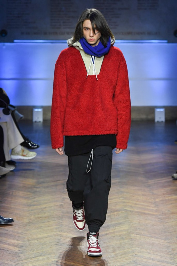 Fotoservizio/FW 19-20/MEN/SFILATA/NUMERO 00/DP2/11