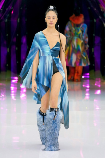 Fotoservizio/FW 19-20/WOMEN/SFILATA/BYBLOS/DP2/4
