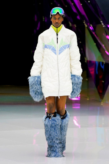 Fotoservizio/FW 19-20/WOMEN/SFILATA/BYBLOS/DP2/8