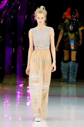 Fotoservizio/FW 19-20/WOMEN/SFILATA/BYBLOS/DP2/10