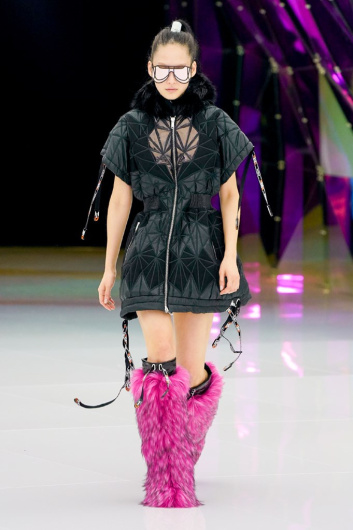 Fotoservizio/FW 19-20/WOMEN/SFILATA/BYBLOS/DP2/3