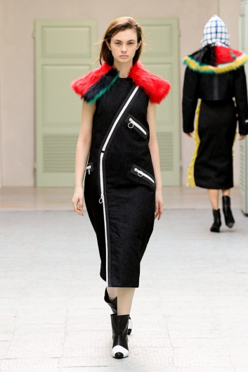 Fotoservizio/FW 19-20/WOMEN/SFILATA/GILBERTO CALZOLARI/DP2/5
