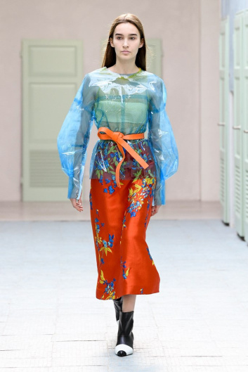 Fotoservizio/FW 19-20/WOMEN/SFILATA/GILBERTO CALZOLARI/DP2/13