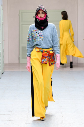 Fotoservizio/FW 19-20/WOMEN/SFILATA/GILBERTO CALZOLARI/DP2/15