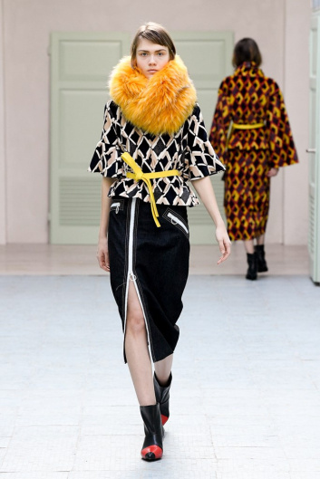 Fotoservizio/FW 19-20/WOMEN/SFILATA/GILBERTO CALZOLARI/DP2/17