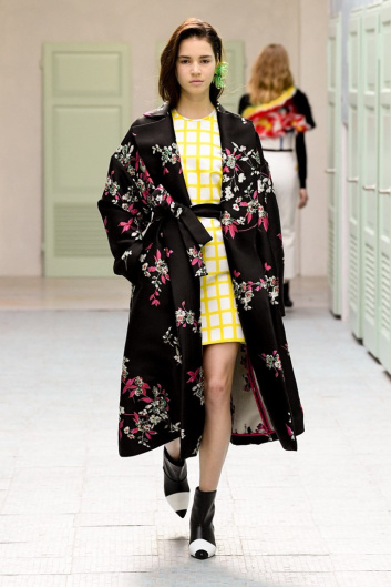 Fotoservizio/FW 19-20/WOMEN/SFILATA/GILBERTO CALZOLARI/DP2/8